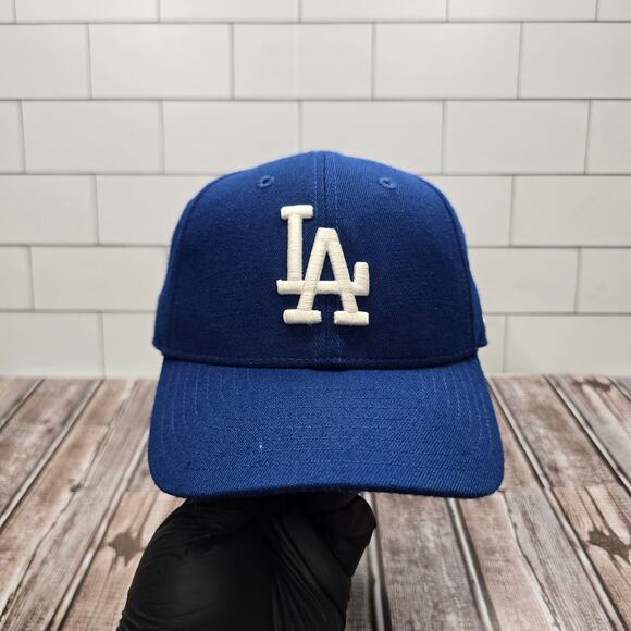 New Era Modern Los Angeles Dodgers Plain Logo Adjustable Hat - Picture 1 of 8